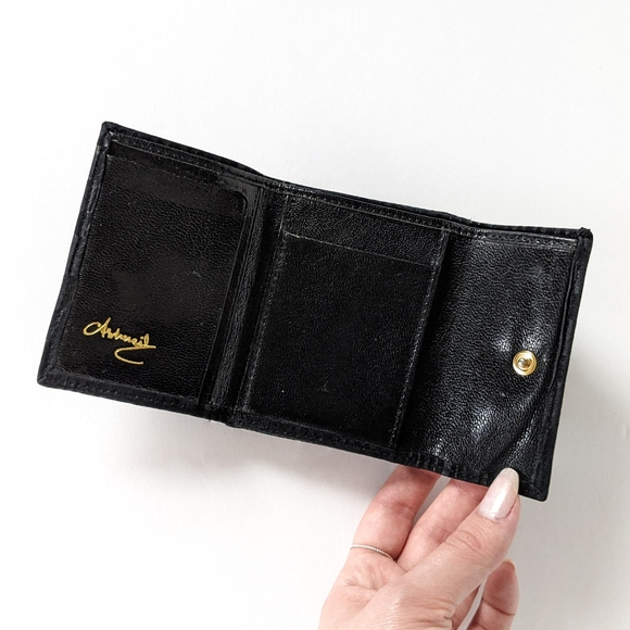 Vintage Black Leather Wallet - Picture 6 of 10